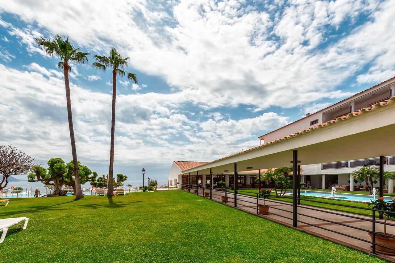 Hotel Parador de Nerja Exterior foto